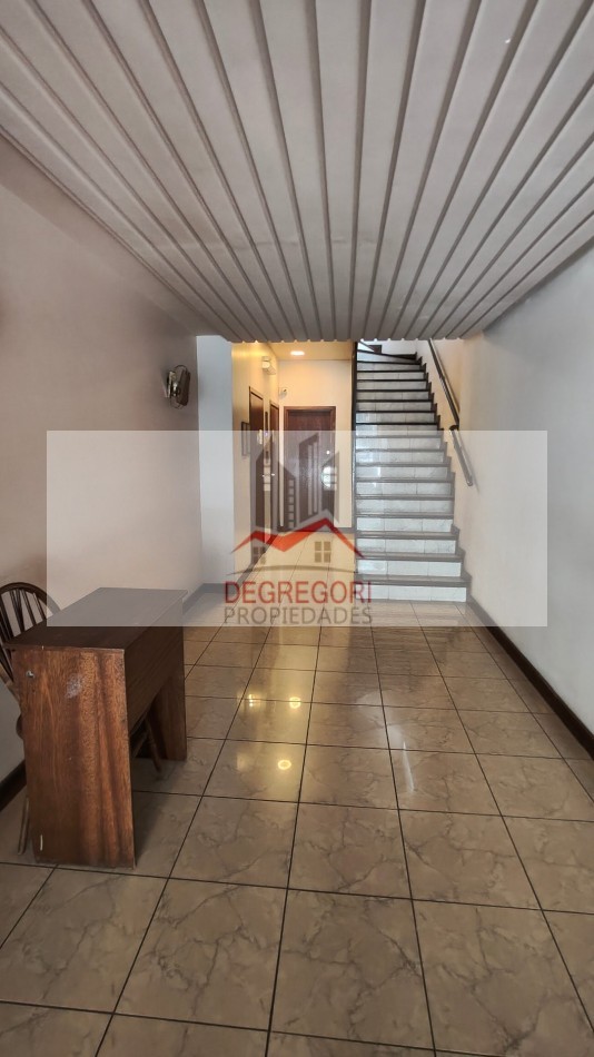 DEPARTAMENTO 2 AMBIENTES A LA VENTA CENTRO