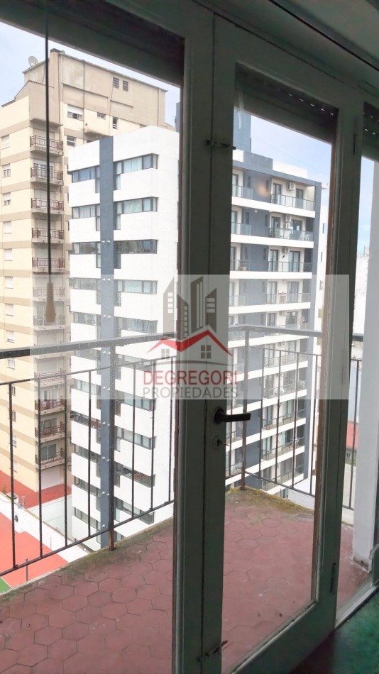 DEPARTAMENTO 2 AMBIENTES A LA VENTA CENTRO