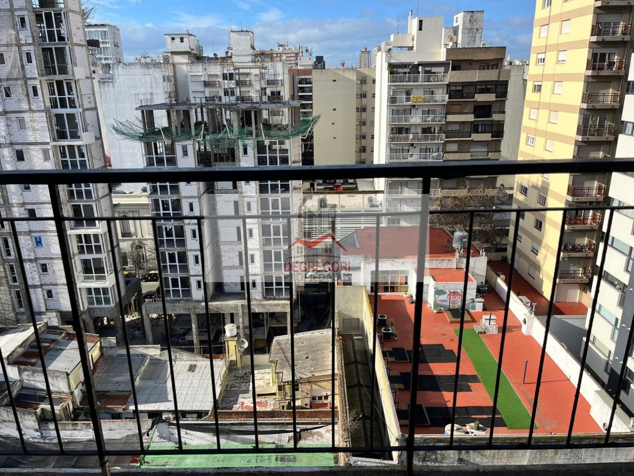 DEPARTAMENTO 2 AMBIENTES A LA VENTA CENTRO