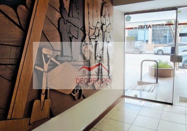 DEPARTAMENTO 2 AMBIENTES A LA VENTA CENTRO
